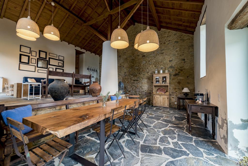 Gasthaus Quinta Da Eira Velha Aldeia do Mato  Exterior foto